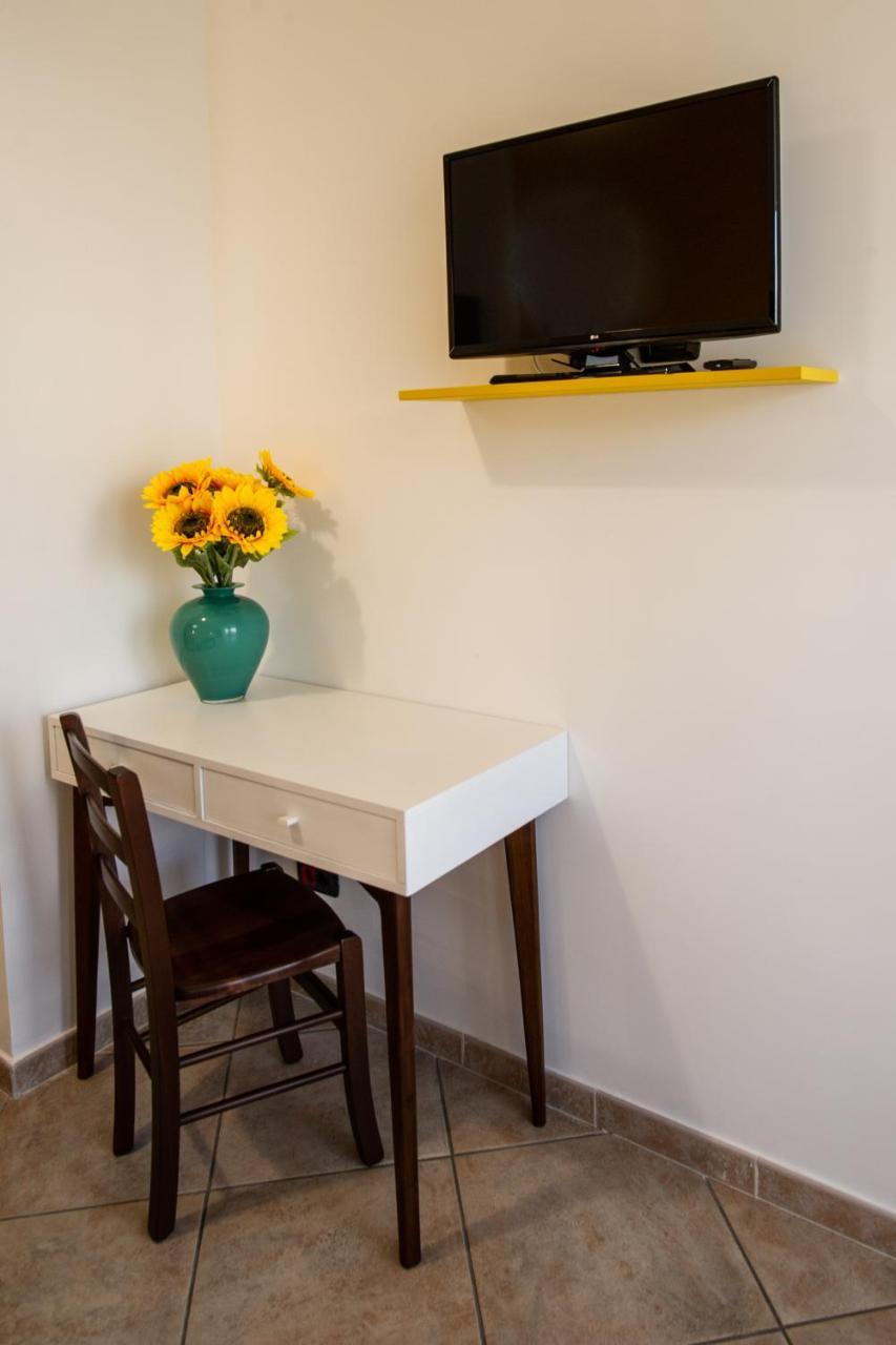 Ohana Bed And Breakfast Castellammare di Stabia Ngoại thất bức ảnh